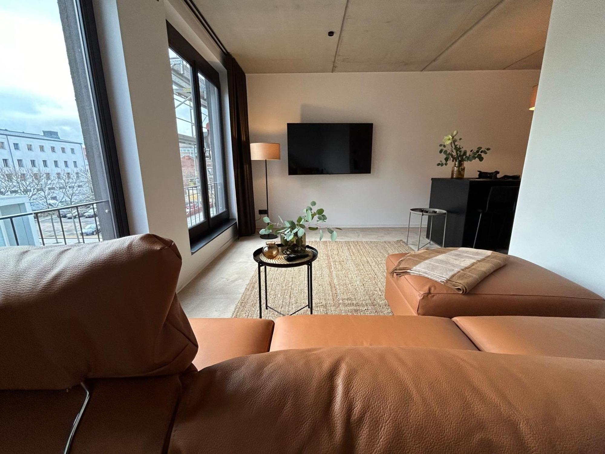 Eiwelhome - Stilvoll, Urban-Ruhig Schlafen, Bahnhofsnah, Balkon 埃尔福特 外观 照片